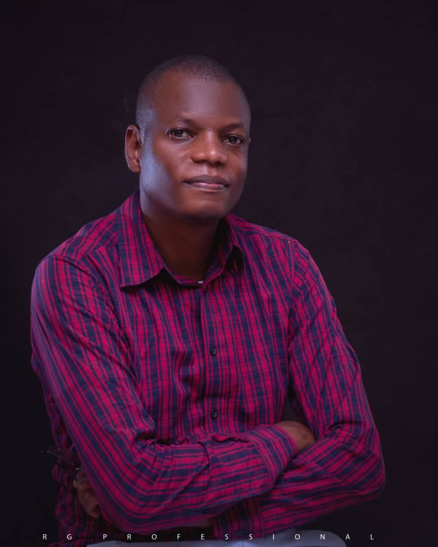 Moses Tololo, published by Sotrane Publishers